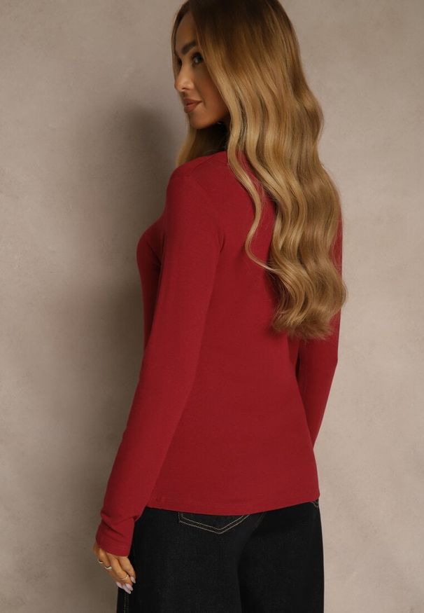 Renee - Bordowa Casualowa Bluzka Longsleeve z Okrągłym Dekoltem Unaladesa. Okazja: na co dzień. Kolor: czerwony. Materiał: jeans. Długość rękawa: długi rękaw. Styl: casual