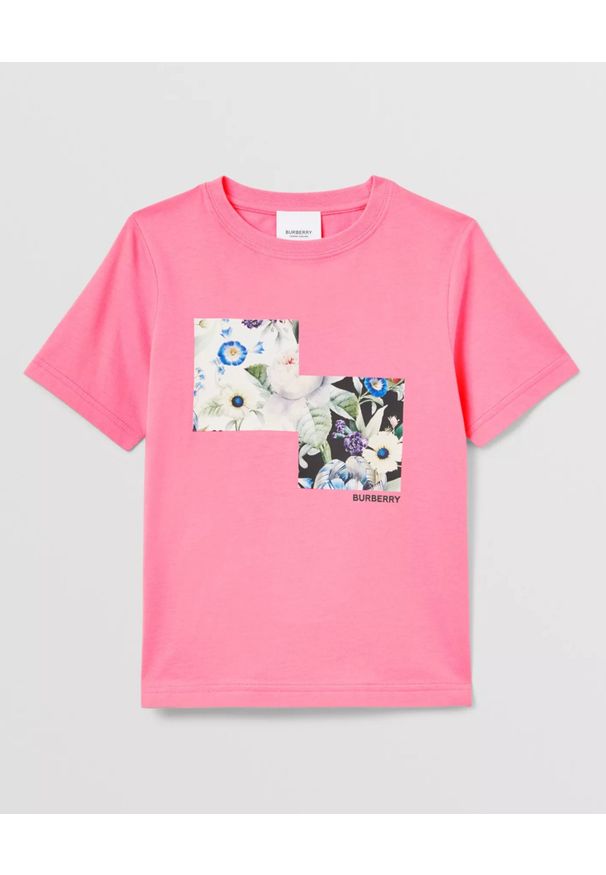 BURBERRY CHILDREN - Różowa koszulka z nadrukiem 4-14 lat. Kolor: różowy, wielokolorowy, fioletowy. Materiał: bawełna. Wzór: nadruk. Sezon: lato