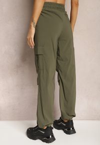 Renee - Ciemnozielone Spodnie Joggery z Szerokimi Kieszeniami Cargo Siringa. Kolor: zielony #4