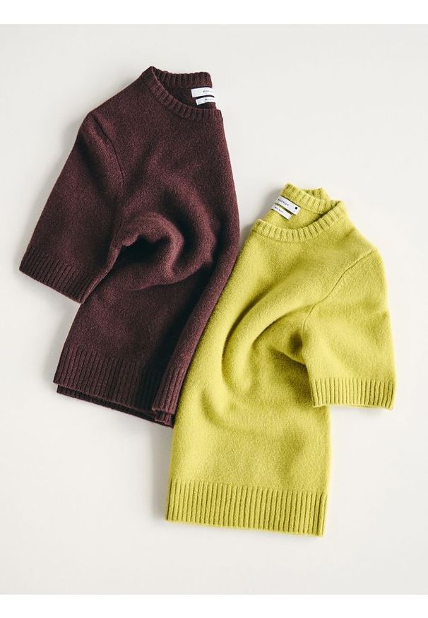 Reserved - Wełniany sweter - zielony. Kolor: zielony. Materiał: wełna