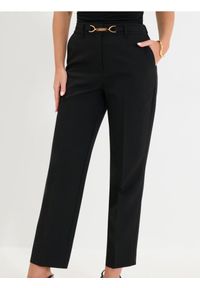 Sinsay - Eleganckie spodnie w kant - czarny. Kolor: czarny. Styl: elegancki