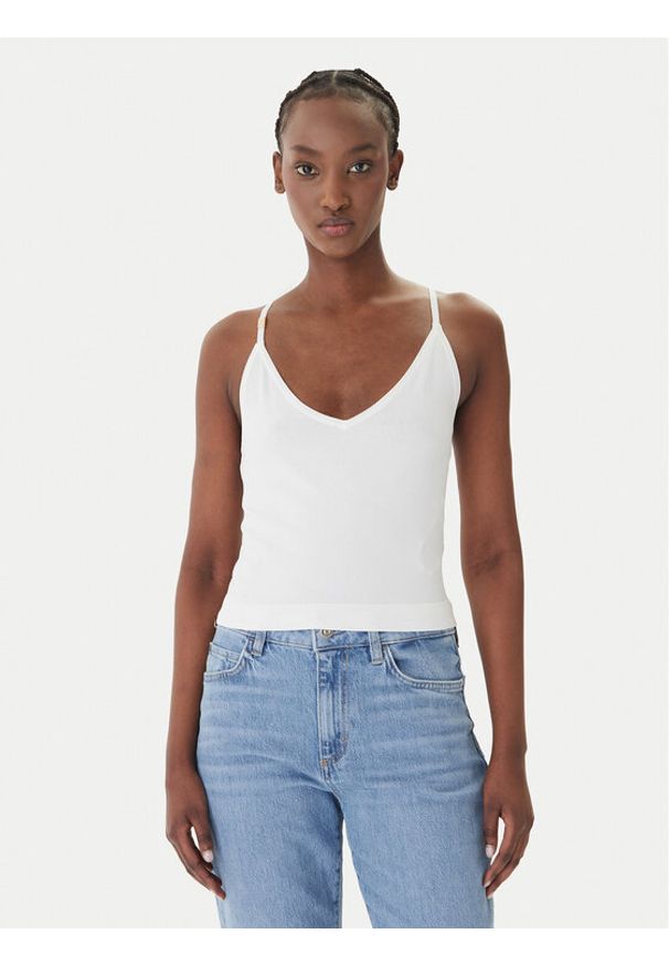 Guess Top O6GR01 Z5302 Biały Regular Fit. Kolor: biały. Materiał: wiskoza