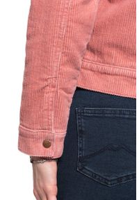 Wrangler - DAMSKA KURTKA ZIMOWA WRANGLER CARPENTER JACKET BRAND APRICOT W420UPP06 112128803. Sezon: zima