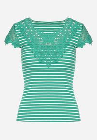 Born2be - Zielony Bawełniany T-shirt Koszulka z Krótkim Rękawem z Ozdobną Koronką przy Dekolcie Carines. Okazja: na co dzień. Kolor: zielony. Materiał: bawełna, koronka. Długość rękawa: krótki rękaw. Długość: krótkie. Wzór: koronka. Styl: casual, elegancki #3