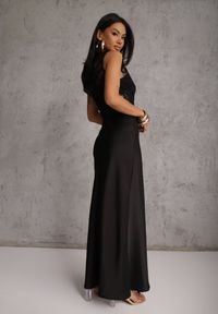 Renee - Czarna Dopasowana Sukienka Wieczorowa z Koronowymi Zdobieniami Bermina. Kolor: czarny. Materiał: koronka. Wzór: aplikacja. Styl: wizytowy #4