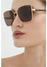 Vogue - VOGUE okulary przeciwsłoneczne damskie kolor brązowy. Kolor: brązowy #7