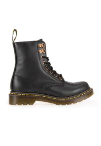 Buty Dr. Martens 1460 Pascal Hdw 26874001 - czarne. Zapięcie: sznurówki. Kolor: czarny. Materiał: skóra. Szerokość cholewki: normalna. Styl: klasyczny #1