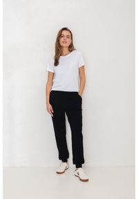 SPODNIE JOGGERS CZARNE XL - Flawless. Kolor: czarny. Materiał: materiał, skóra, dresówka, bawełna. Sport: joga i pilates