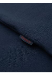Ombre Clothing - T-shirt męski z kontrastowymi wstawkami i dekoltem w serek – granatowy V1 OM-TSCT-0198 - XXL. Okazja: na co dzień. Typ kołnierza: dekolt w serek. Kolor: niebieski. Materiał: dzianina, materiał, bawełna. Długość: krótkie. Styl: sportowy, casual #6