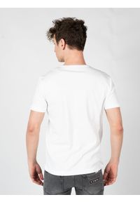 Iceberg T-Shirt | F01A6307 | Mężczyzna | Biały. Okazja: na co dzień. Kolor: biały. Materiał: bawełna. Wzór: nadruk. Styl: klasyczny, casual, elegancki #5