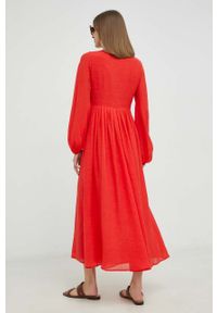 Weekend Max Mara sukienka z domieszką lnu kolor czerwony maxi rozkloszowana. Kolor: czerwony. Materiał: len. Długość rękawa: długi rękaw. Długość: maxi #2