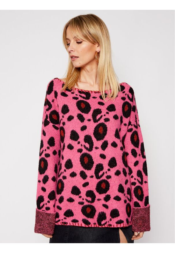 One Teaspoon Sweter Lepopard 23611 Różowy Regular Fit. Kolor: różowy. Materiał: syntetyk