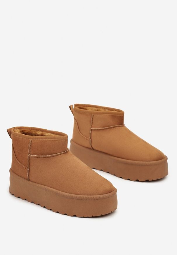 Born2be - Brązowe Śniegowce na Grubej Podeszwie z Ozdobnymi Przeszyciami Vilabira. Okazja: na spacer, na co dzień. Kolor: brązowy. Materiał: wełna, jeans. Sezon: zima. Styl: casual, elegancki