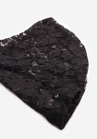 Renee - Czarna Elegancka Sukienka VICES z Koronki z Wiązaniem z Tyłu Drenvienne. Kolor: czarny. Materiał: koronka. Wzór: koronka. Typ sukienki: dopasowane, oversize. Styl: elegancki #4