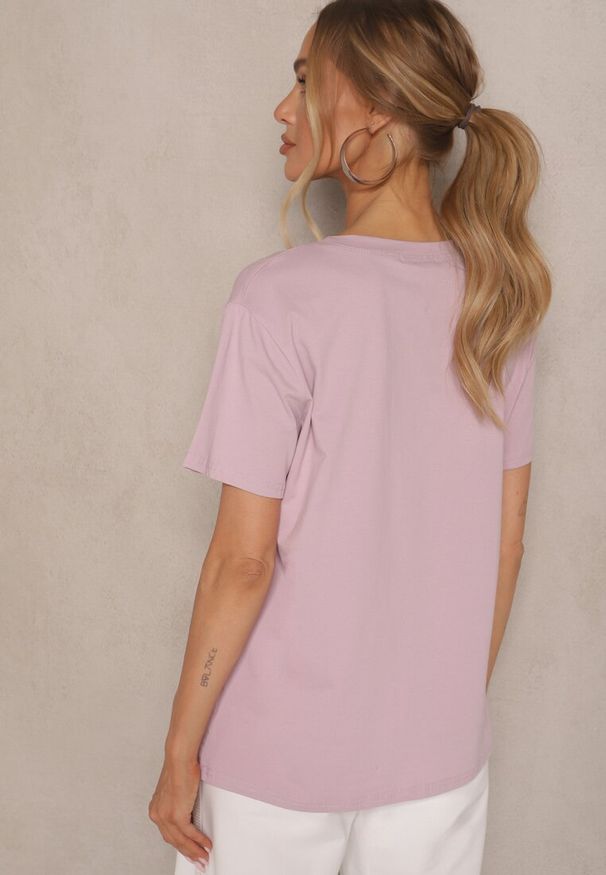 Renee - Jasnofioletowy Klasyczny T-shirt Bawełniany o Casualowym Kroju Nattine. Okazja: na co dzień. Kolor: fioletowy. Materiał: bawełna. Wzór: gładki. Styl: klasyczny