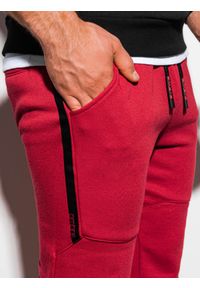 Ombre Clothing - Spodnie męskie dresowe joggery P919 - czerwone - XXL. Kolor: czerwony. Materiał: dresówka. Wzór: nadruk #6