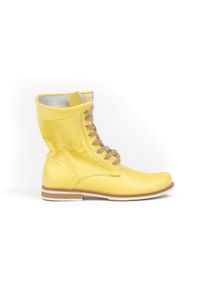 Zapato - sznurowane botki workery - skóra naturalna - model 424 - kolor bananowy. Okazja: na spacer. Wysokość cholewki: za kostkę. Kolor: żółty. Materiał: skóra. Styl: sportowy