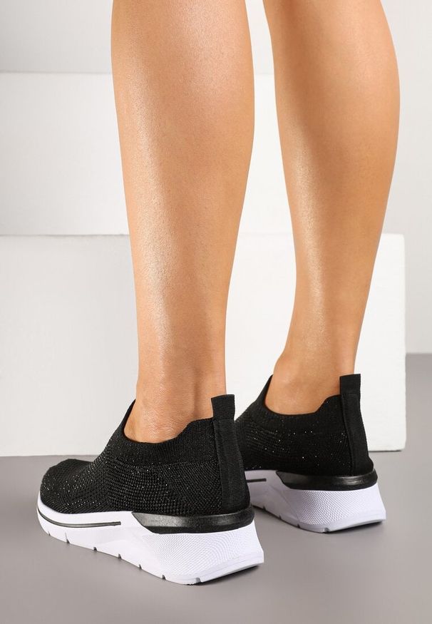 Renee - Czarne Buty Sportowe z Cholewką przed Kostkę z Miękkiego Materiału Ozdobione Cyrkoniami Telianisa. Okazja: na co dzień. Wysokość cholewki: przed kostkę. Kolor: czarny. Materiał: materiał. Szerokość cholewki: normalna. Wzór: aplikacja