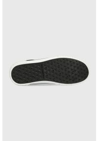Karl Lagerfeld tenisówki KAMPUS II KL96209 damskie kolor czarny. Nosek buta: okrągły. Zapięcie: sznurówki. Kolor: czarny. Materiał: guma #5