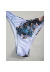 Intica - Strój kąpielowy z narzutką na plażę i basen Eliina. Kolor: wielokolorowy. Materiał: materiał #3