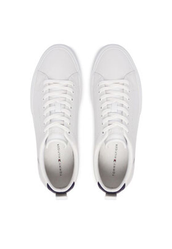 TOMMY HILFIGER - Tommy Hilfiger Sneakersy Harlem Street Lth FM0FM05708 Biały. Kolor: biały. Materiał: skóra