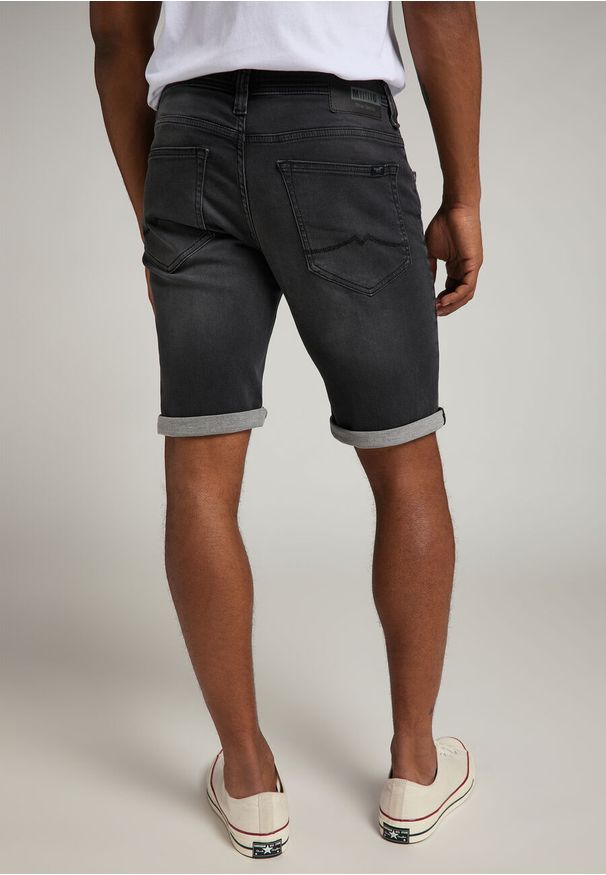 Mustang - MUSTANG CHICAGO SHORT MĘSKIE SPODENKI JEANSOWE JEANSY DENIM BLACK 1011732 4000 881. Materiał: denim, jeans