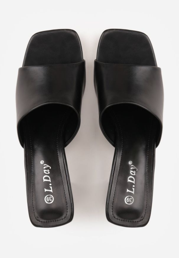 Born2be - Czarne Minimalistyczne Klapki na Słupku z Odkrytym Kwadratowym Noskiem Monaera. Okazja: na co dzień, na wesele, na ślub cywilny. Kolor: czarny. Wzór: gładki. Obcas: na słupku. Styl: elegancki, casual