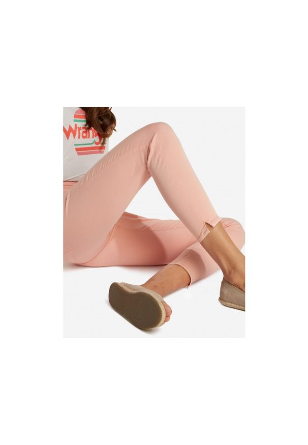 Wrangler - SPODNIE DAMSKIE WRANGLER SKINNY CROP PEACH W28MHL53X 112128461