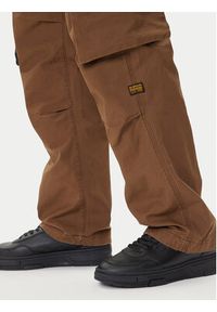 G-Star RAW - G-Star Raw Spodnie materiałowe R-3N D25224-D191 Brązowy Straight Fit. Kolor: brązowy. Materiał: bawełna #5