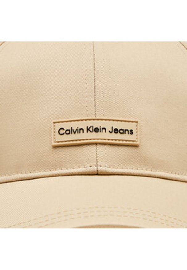 Calvin Klein Jeans Czapka z daszkiem Inst Patch Cap K50K512141 Beżowy. Kolor: beżowy. Materiał: materiał