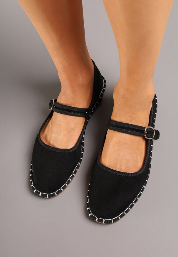 Born2be - Czarne Balerinki Espadryle z Paskiem Ozdobione Przeszyciami Firaniere. Okazja: na co dzień. Zapięcie: pasek. Kolor: czarny. Wzór: aplikacja. Sezon: lato. Styl: casual