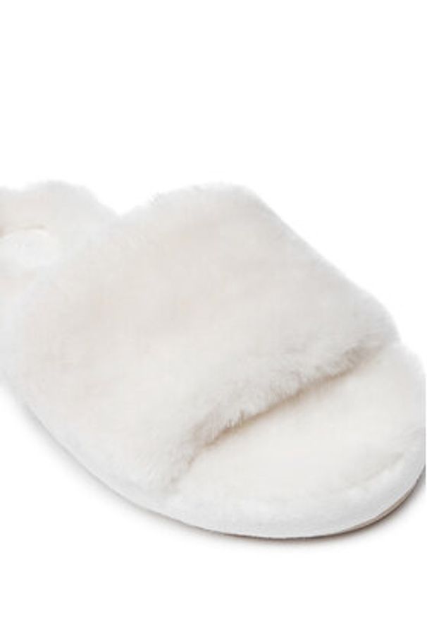 EMU Australia Kapcie Mckay W13088 Écru. Materiał: skóra