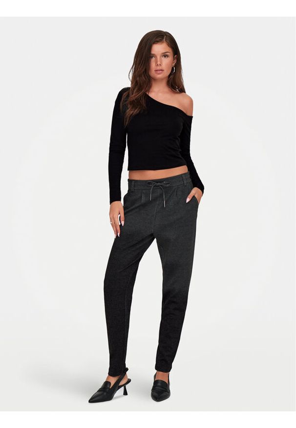 only - ONLY Bluzka Live Love 15344398 Czarny Slim Fit. Kolor: czarny. Materiał: bawełna