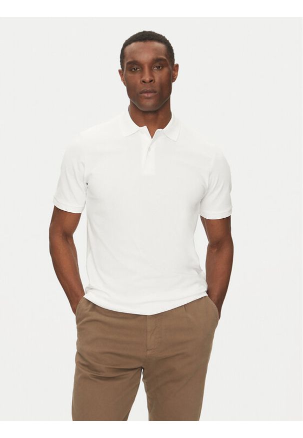 Selected Homme Polo 16095851 Biały Slim Fit. Typ kołnierza: polo. Kolor: biały. Materiał: bawełna