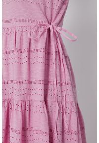 Y.A.S Sukienka kolor różowy midi rozkloszowana. Kolor: różowy. Długość rękawa: krótki rękaw. Typ sukienki: rozkloszowane. Długość: midi #2
