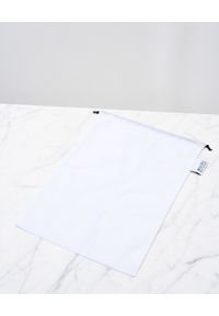 Versace Jeans Couture - VERSACE JEANS COUTURE - Białe klapki z logo. Kolor: biały. Materiał: guma. Obcas: na płaskiej podeszwie #6