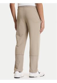 Guess Spodnie dresowe Z6GB01 K2834 Beżowy Regular Fit. Kolor: beżowy. Materiał: bawełna #5
