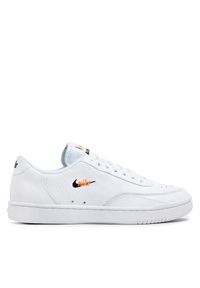 Sneakersy Nike. Kolor: biały. Styl: vintage. Model: Nike Court