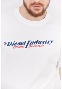 Diesel - DIESEL Biały t-shirt męski z granatowym logo. Kolor: biały. Materiał: prążkowany #4