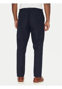 Mustang Chinosy Milano 1016436 Granatowy Tapered Fit. Kolor: niebieski. Materiał: bawełna #6