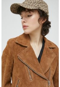 Superdry ramoneska zamszowa damska kolor brązowy przejściowa. Okazja: na co dzień. Kolor: brązowy. Materiał: zamsz. Styl: casual, klasyczny #5