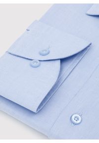 Pako Lorente - PAKO LORENTE – Gładka elegancka błękitna koszula męska. Typ kołnierza: kołnierzyk klasyczny. Kolor: niebieski. Materiał: bawełna. Długość rękawa: długi rękaw. Długość: długie. Wzór: gładki. Styl: elegancki #7