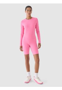 4f - 4F Legginsy krótkie treningowe damskie - różowe XS. Stan: podwyższony. Kolor: różowy. Materiał: włókno, elastan, dzianina, materiał, syntetyk. Długość: krótkie. Wzór: jednolity. Sport: fitness