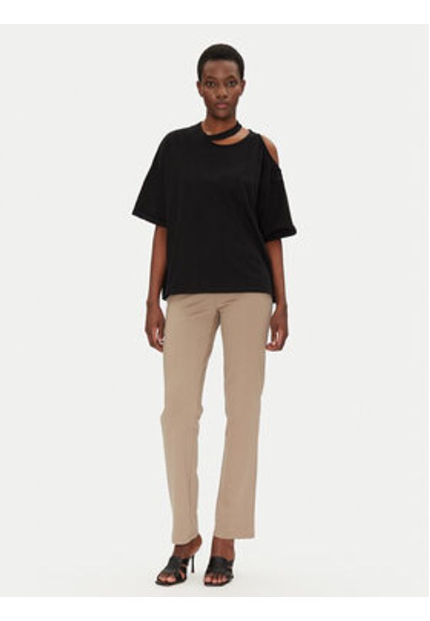 Fransa Spodnie materiałowe 20615363 Beżowy Regular Fit. Kolor: beżowy. Materiał: syntetyk