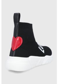 Love Moschino Buty kolor czarny na platformie. Nosek buta: okrągły. Kolor: czarny. Materiał: guma. Szerokość cholewki: normalna. Obcas: na platformie #3