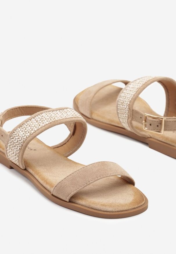 Renee - Ciemnobeżowe Sandały z Plecionymi Paskami Nurimira. Okazja: na co dzień. Zapięcie: pasek. Kolor: beżowy. Sezon: lato. Obcas: na obcasie. Styl: elegancki, casual. Wysokość obcasa: niski