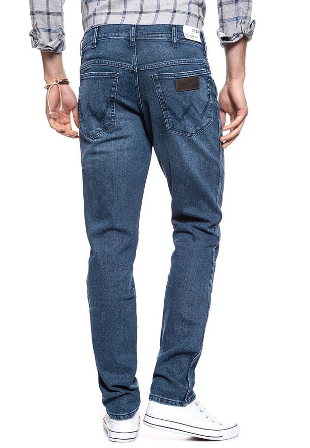Wrangler - WRANGLER SPODNIE MĘSKIE TEXAS TAPER JETSTREAM W12THN22D 112126542