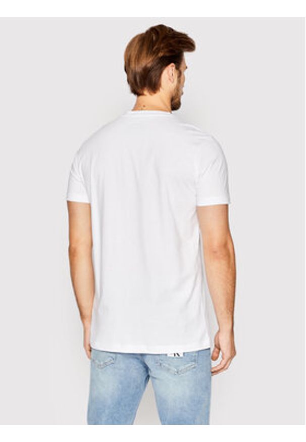 Calvin Klein Jeans T-Shirt J30J320935 Biały Slim Fit. Kolor: biały. Materiał: bawełna