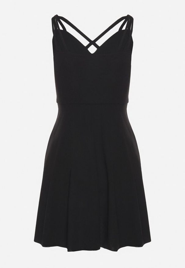 Born2be - Czarna Rozkloszowana Sukienka z Ozdobnymi Paskami Redaina. Kolor: czarny. Długość rękawa: na ramiączkach. Styl: elegancki