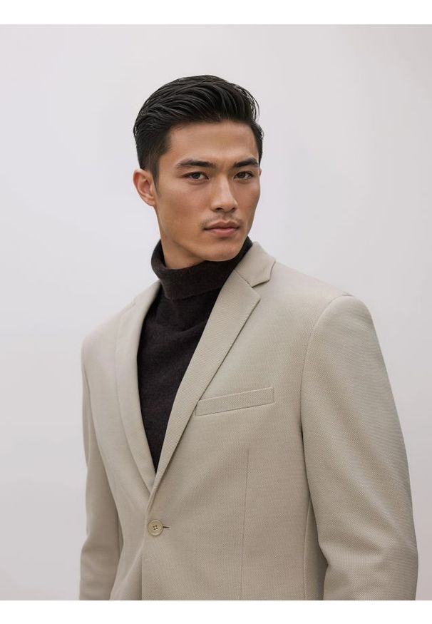 Reserved - Marynarka slim fit - beżowy. Kolor: beżowy. Materiał: dzianina, wiskoza